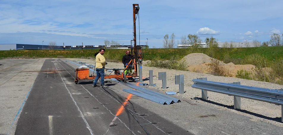 Guard Rails manufacturer in UAE